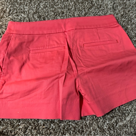 Loft Shorts - Picture 3 of 3